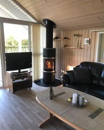 Ferieby - Torpet 162 Semesterbostad Hovborg