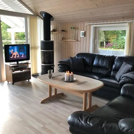 Holiday home Ferieby - Torpet 162 Hovborg